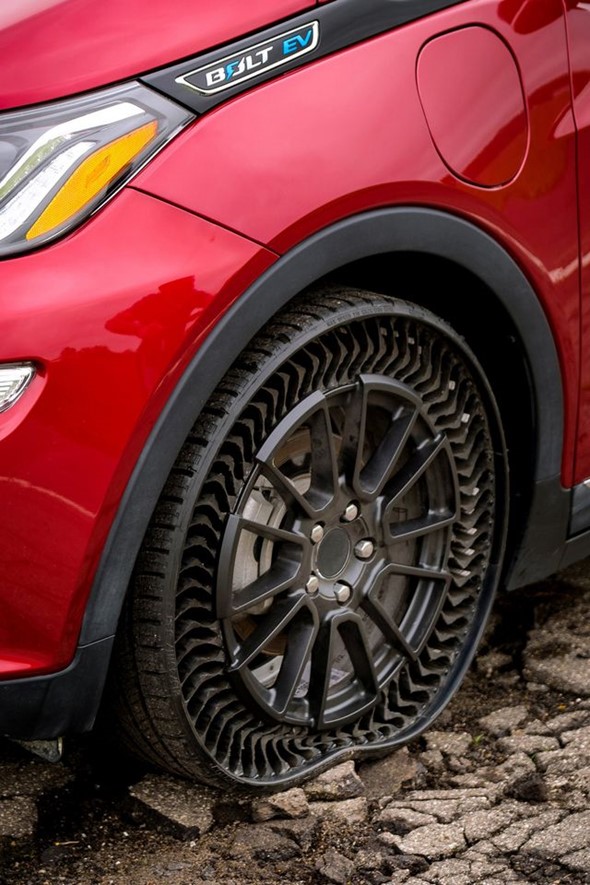 GM và Michelin thử nghiệm lốp không hơi - 4 GM và Michelin thử nghiệm lốp không hơi - 4