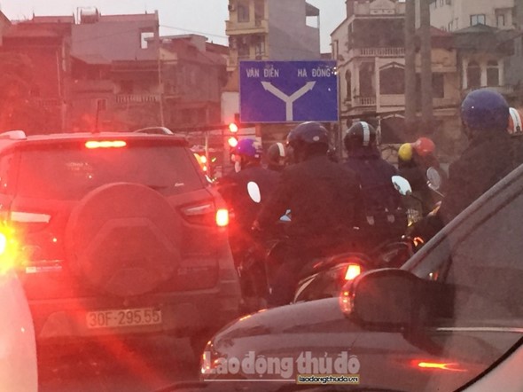 Kinh hoàng nút tắc mới tại con đường nghìn tỷ kinh hoang nut tac moi tai con duong nghin ty