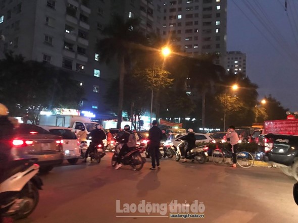 Kinh hoàng nút tắc mới tại con đường nghìn tỷ kinh hoang nut tac moi tai con duong nghin ty