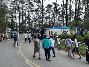 Chuyên gia chia sẻ kinh nghiệm khi lái xe xuống đèo, khúc cua