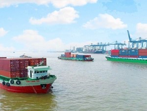 Xây dựng chính sách thuận lợi cho phương tiện thuỷ