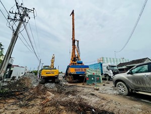 Dốc toàn lực để về đích dự án cải tạo Quốc lộ 14E