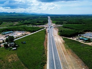 Đưa vào khai thác cao tốc Bắc - Nam đoạn Vũng Áng – Bùng