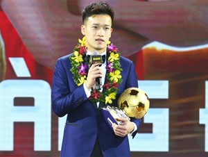 Hoàng Đức giành Quả bóng Vàng Việt Nam lần thứ 2 trong sự nghiệp