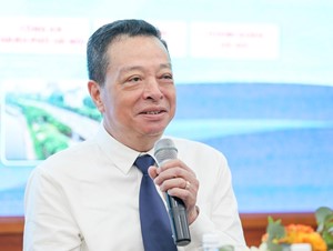 Sinh viên là nòng cốt trong việc hình thành văn hoá giao thông