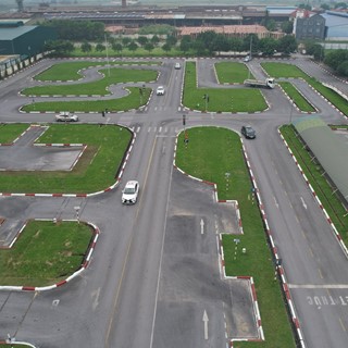 Sát hạch cấp giấy phép lái xe: Cần bỏ phần thi mô phỏng