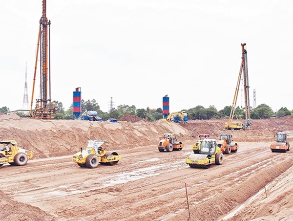 Trên công trình đường đua F1 Hà Nội