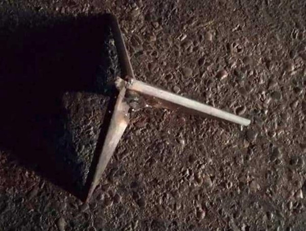 Tài xế dính “bẫy chông” trên quốc lộ, công an vào cuộc điều tra