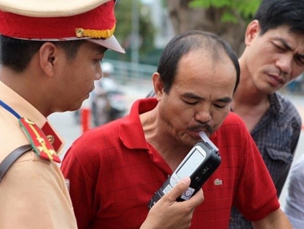 Bộ GTVT đề xuất mức phạt 30 triệu lái xe vi phạm nồng độ cồn
