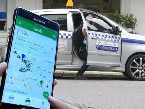 Định danh cho taxi công nghệ