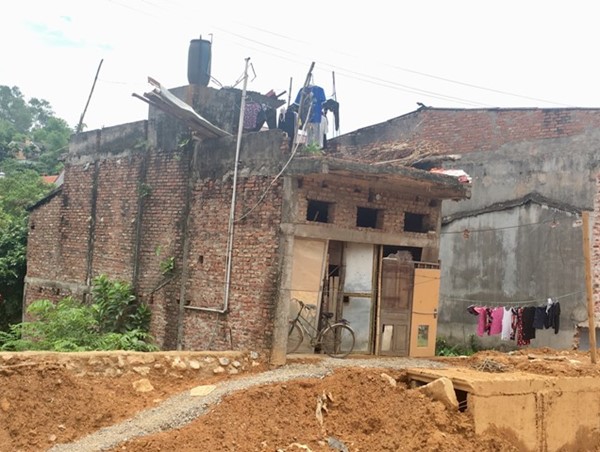 [Ảnh] 2,3km làm gần 8 năm chưa xong