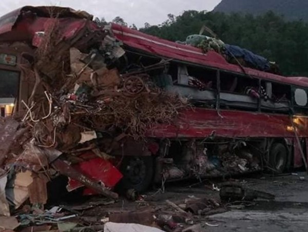 Tang thương những vụ TNGT đặc biệt nghiêm trọng