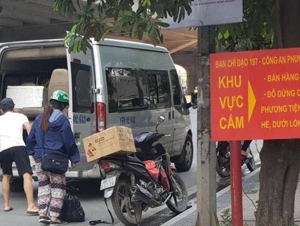 Hà Nội đình chỉ khai thác tuyến, thu hồi phù hiệu nhiều xe khách vi phạm