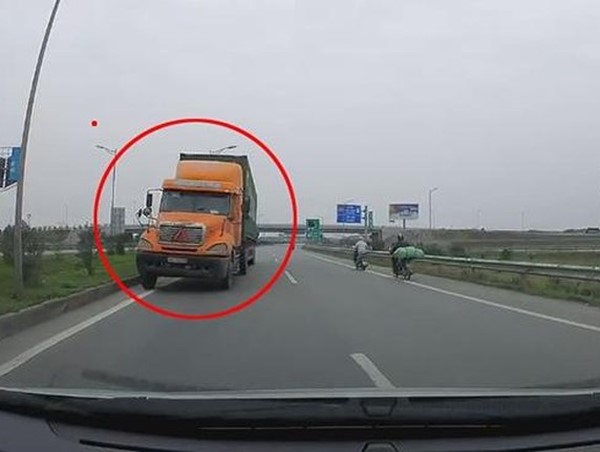 Lái xe đi ngược chiều - kéo người khác về với “tử thần“