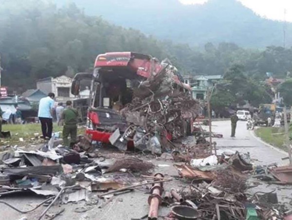 Vụ tai nạn 41 người thương vong ở Hòa Bình: Phạt nhà xe 13 triệu đồng