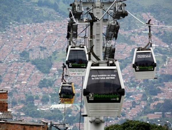 [Clip] Những giải pháp chống ùn tắc giao thông trên thế giới