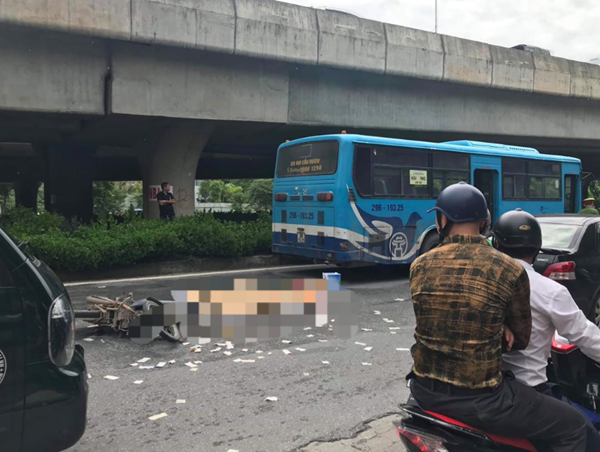 Danh tính người bị xe buýt chèn tử vong trên đường Khuất Duy Tiến