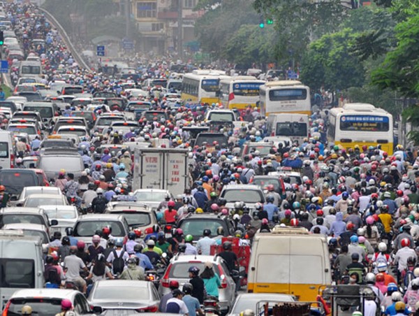 Hạn chế xe máy có được không?