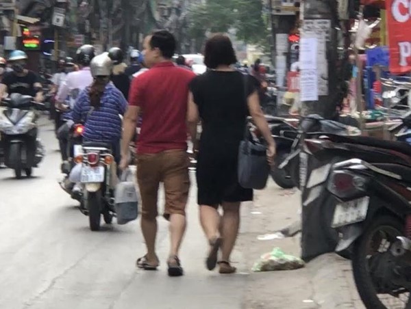 Hà Nội: Tuyến đường không còn vỉa hè