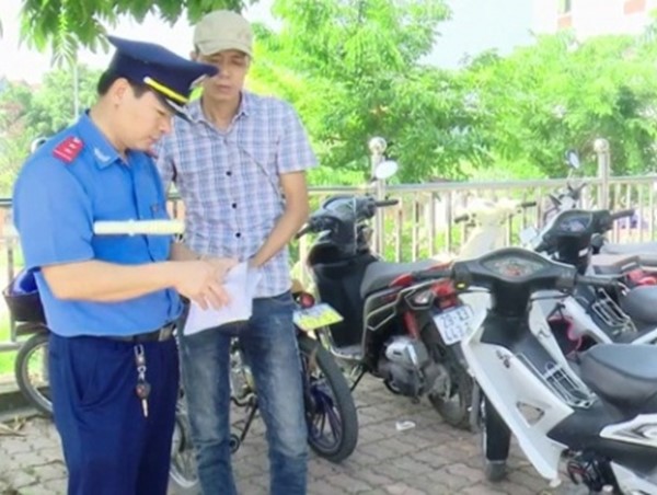 Đan Phượng ra quân đảm bảo trật tự ATGT