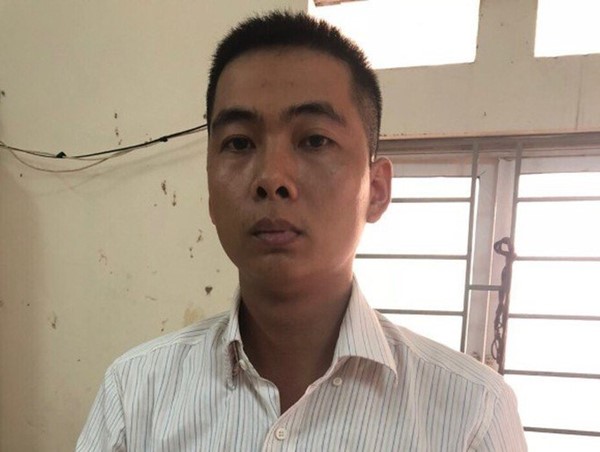 Giả danh công an, ra tận chốt CSGT xử phạt để xin cho bạn bè vi phạm