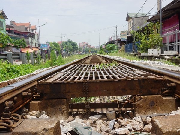 Hà Nội: Xử lý nghiêm các vi phạm an toàn giao thông đường sắt