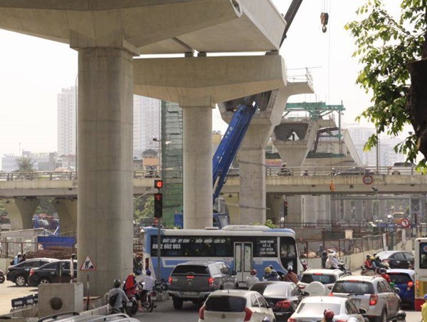 Chuẩn bị lắp thang máy tại các nhà ga đường sắt Nhổn - ga Hà Nội