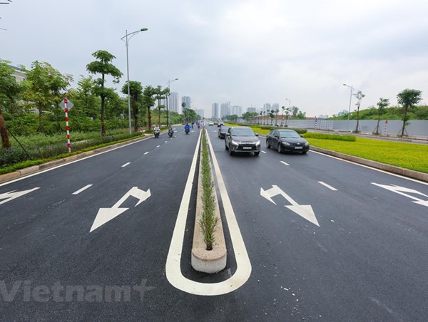 Toàn cảnh tuyến đường kết nối 3 quận nội thành Hà Nội vừa thông xe