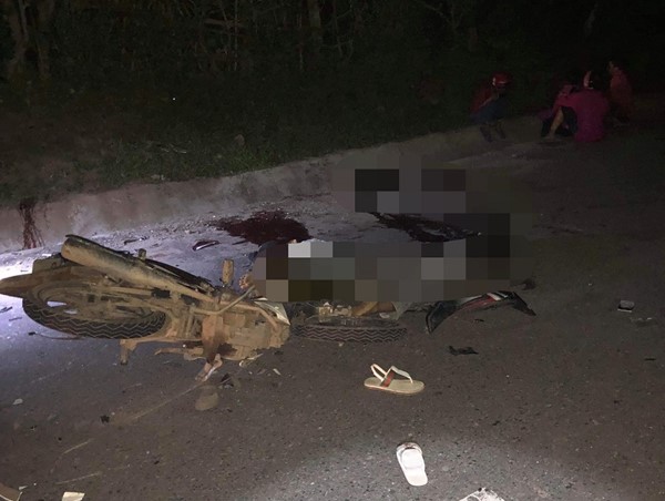 Quảng Trị: 2 xe máy đối đầu, 6 thiếu niên thương vong