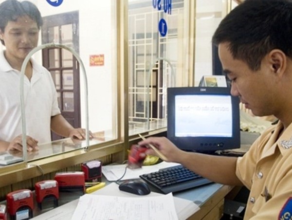 Quy định mới về sang tên chuyển chủ khi mua bán xe: Hãy để người dân thấy lợi ích của mình