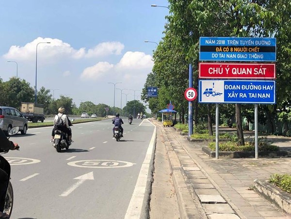 Thành phố Hồ Chí Minh sơn biển báo tốc độ như ở nước ngoài