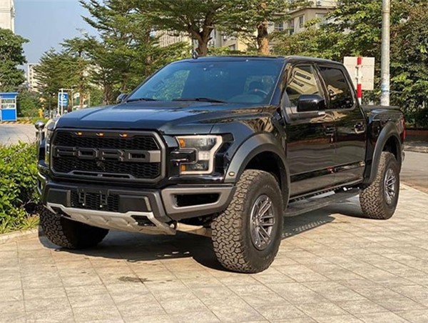 Siêu bản tải Ford F-150 Raptor 2019 hơn 4 tỷ ở Hà Nội