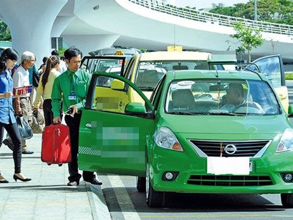 Chi hơn 100 tỷ đồng để đổi đăng kí và biển số cho 700 ngàn xe kinh doanh