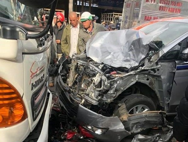 Thiếu tá quân đội tông tử vong cô gái 18 tuổi