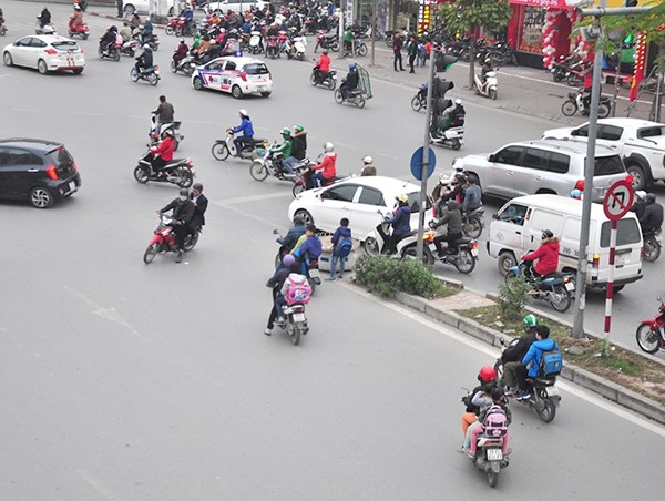 Hành vi cố tình đi ngược chiều qua góc nhìn tiến sĩ tâm lý học