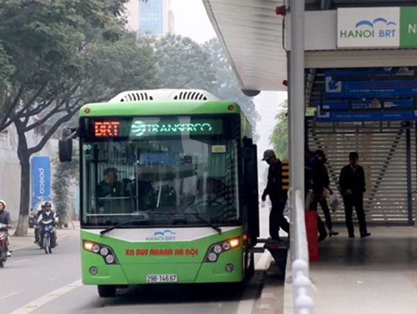 Xe buýt lép vế trước phương tiện giao thông công nghệ