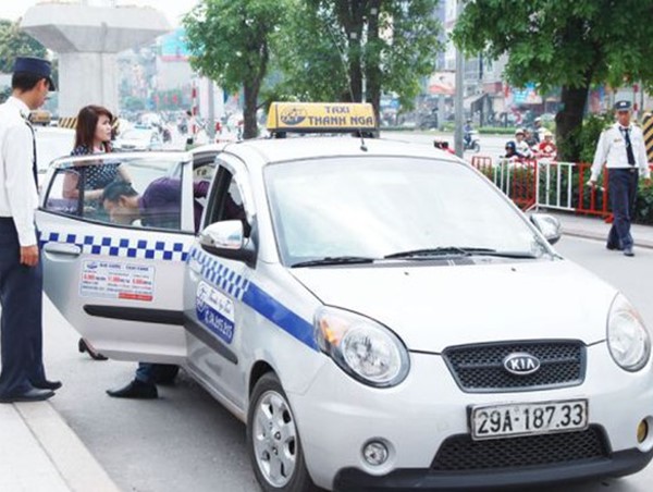Thanh tra hàng loạt hãng taxi, phát hiện vô số vi phạm