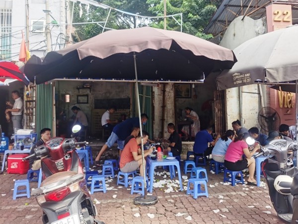 Hà Nội: Người dân chủ quan với dịch Covid-19