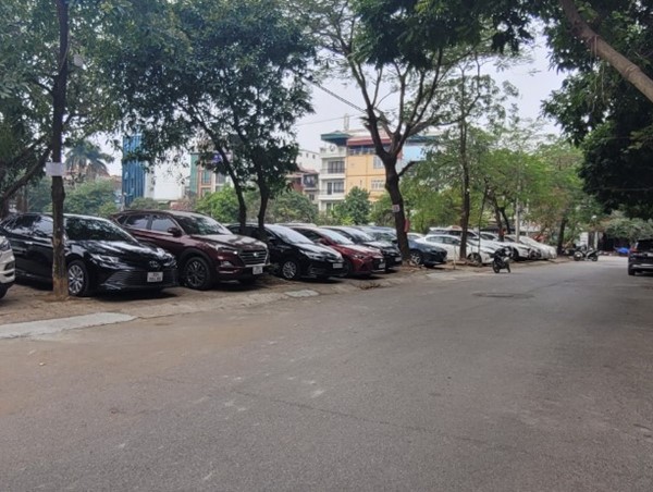 Bãi xe quanh hồ Bảy Gian được cấp phép: Quản lý chặt tránh hệ lụy phát sinh