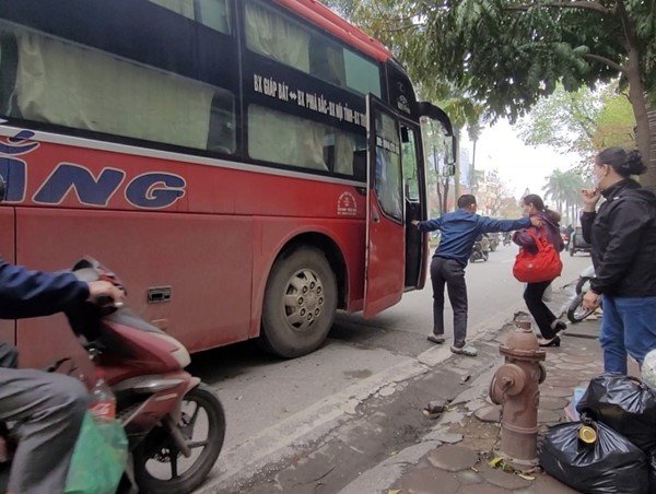 Ban Chỉ đạo 197 TP Hà Nội: “Bến cóc” trên phố Kim Đồng cần chấn chỉnh
