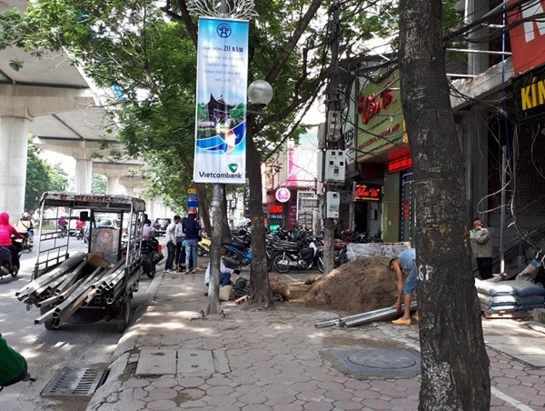 Công trình xây dựng cản trở giao thông