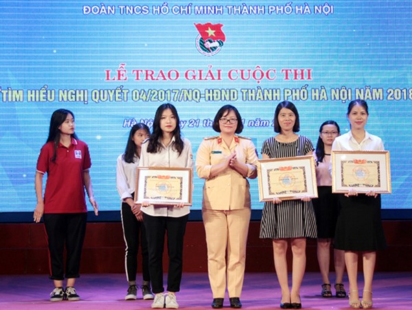 Văn hóa giao thông với thanh niên Thủ đô