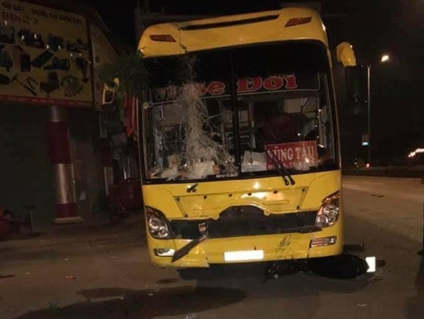 Nhiều tai nạn giao thông đáng tiếc trong ngày bóng đá Việt Nam vô địch AFF Cup