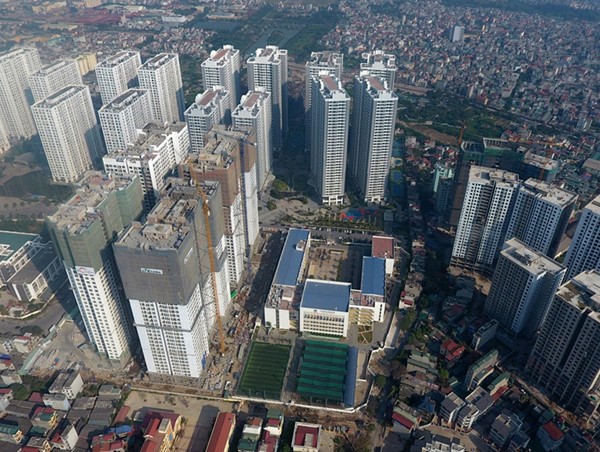 Nhà cao tầng 'bức tử' giao thông thủ đô