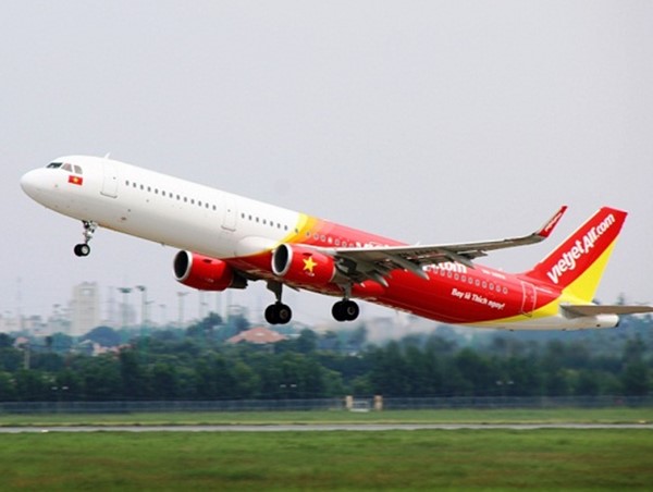 Bộ GTVT nghiêm khắc cảnh cáo hãng bay Vietjet Air