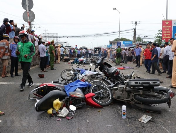 Bộ trưởng Giao thông: Sẽ siết học, thi và cấp bằng lái xe container