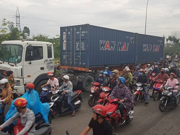 Liên tiếp xảy ra tai nạn giao thông nghiêm trọng: Lỗi không chỉ lái xe và phương tiện