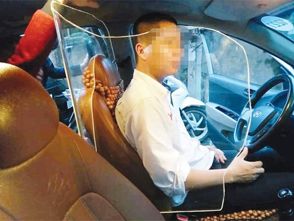 Lắp khoang bảo vệ cho tài xế taxi: Ý tưởng táo bạo nhưng cần nghiên cứu thêm