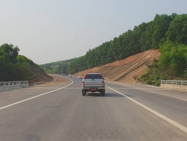 Cao tốc La Sơn - Túy Loan phải cơ bản hoàn thiện cuối tháng 3/2019 