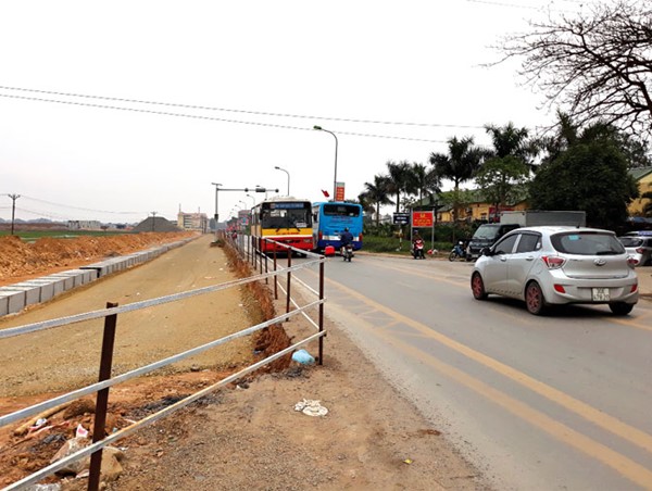 Nguy cơ mất an toàn trên Quốc lộ 21B